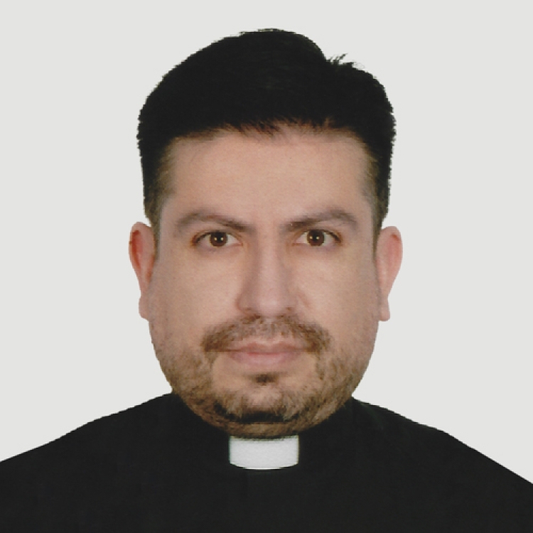 Carlos Medina